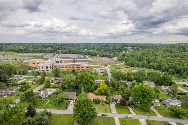 347 Carlton Rd, Bethel Park, PA 15102