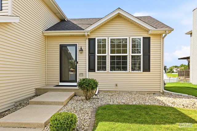6708 Langsford Lane, Plainfield, IL 60586