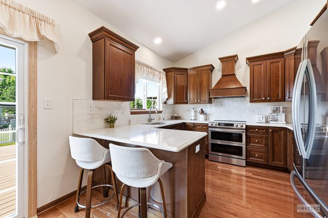 6708 Langsford Lane, Plainfield, IL 60586
