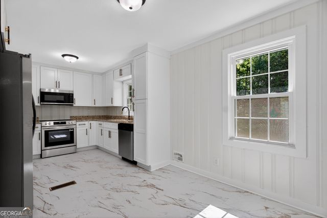 239 Wilcox Road, Lagrange, GA 30241