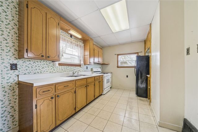 1209 Ridge Ave, Latrobe, PA 15650