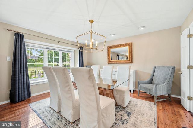 5 SUGAR MAPLE DR, Newtown Square, PA 19073