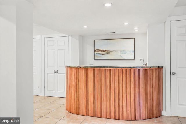 5 SUGAR MAPLE DR, Newtown Square, PA 19073