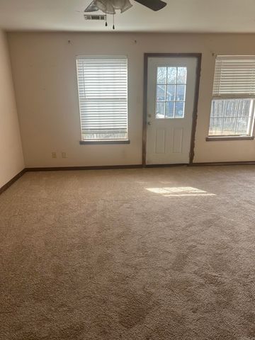 31 Crosswind Cove, Ward, AR 72176