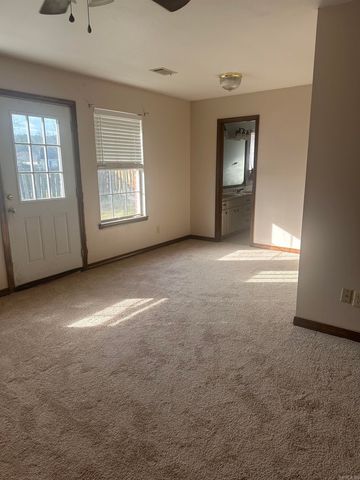 31 Crosswind Cove, Ward, AR 72176