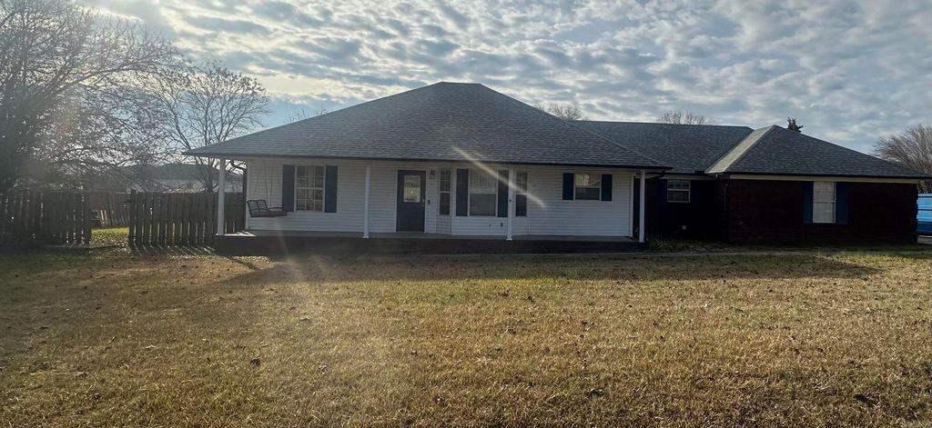 31 Crosswind Cove, Ward, AR 72176
