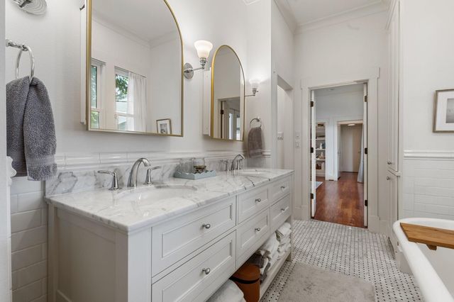 1506 Indiana Street, Houston, TX 77006