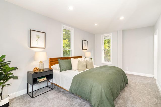 127 Meridian Street, Cincinnati, OH 45233