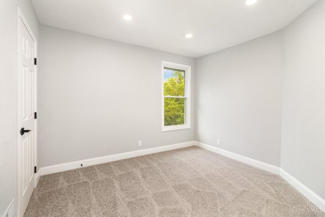 127 Meridian Street, Cincinnati, OH 45233