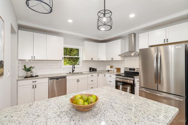 127 Meridian Street, Cincinnati, OH 45233