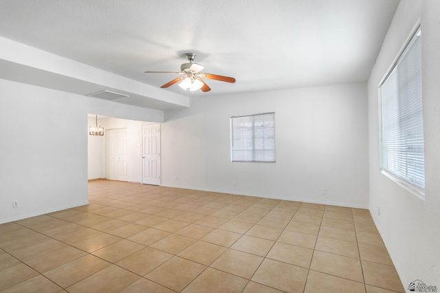 2043 S MAPLE AVE, Yuma, AZ 85364