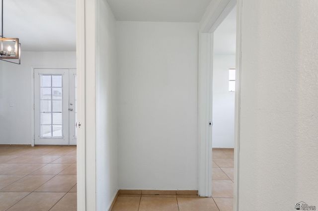 2043 S MAPLE AVE, Yuma, AZ 85364
