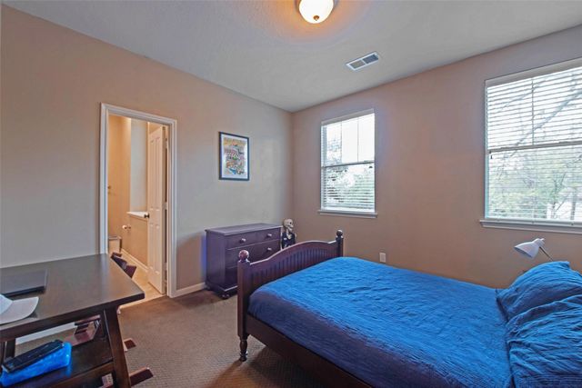 110 S Longsford Circle, The Woodlands, TX 77382