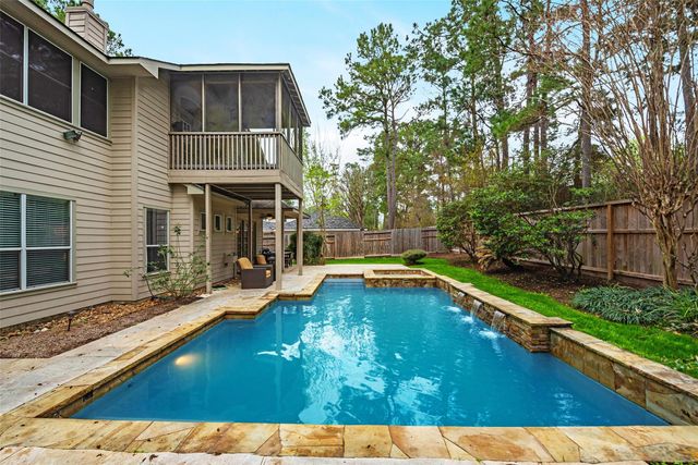 110 S Longsford Circle, The Woodlands, TX 77382
