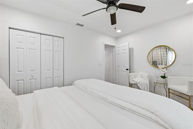706 39TH AVENUE NE, St Petersburg, FL 33703