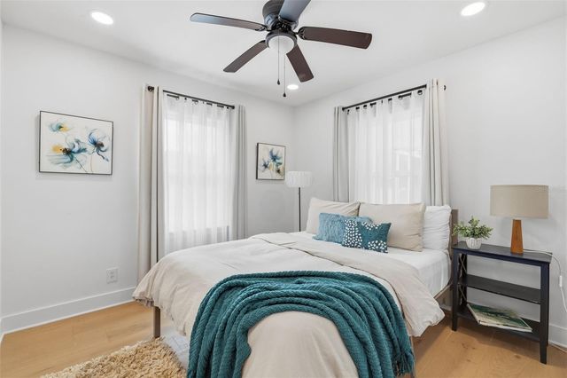 706 39TH AVENUE NE, St Petersburg, FL 33703