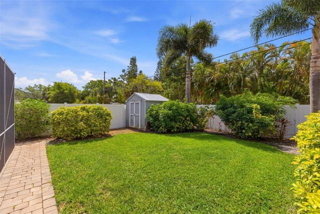 706 39TH AVENUE NE, St Petersburg, FL 33703