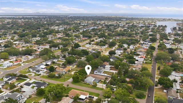 706 39TH AVENUE NE, St Petersburg, FL 33703