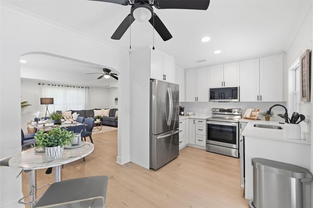 706 39TH AVENUE NE, St Petersburg, FL 33703