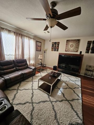 9507 Tolken Way, Sugar Land, TX 77498