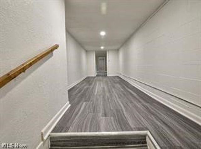 1417 Harrisburg Road NE, Canton, OH 44705