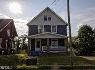 1417 Harrisburg Road NE, Canton, OH 44705