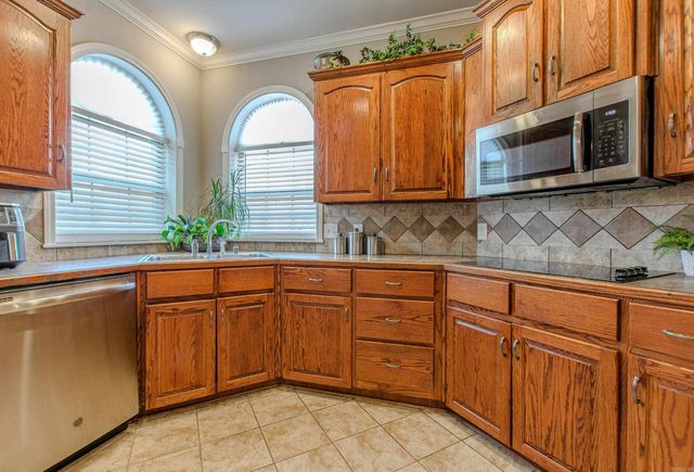 5316 Cypress Drive, Jacksonville, AR 72076