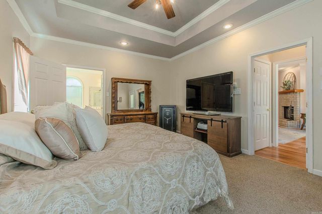 5316 Cypress Drive, Jacksonville, AR 72076