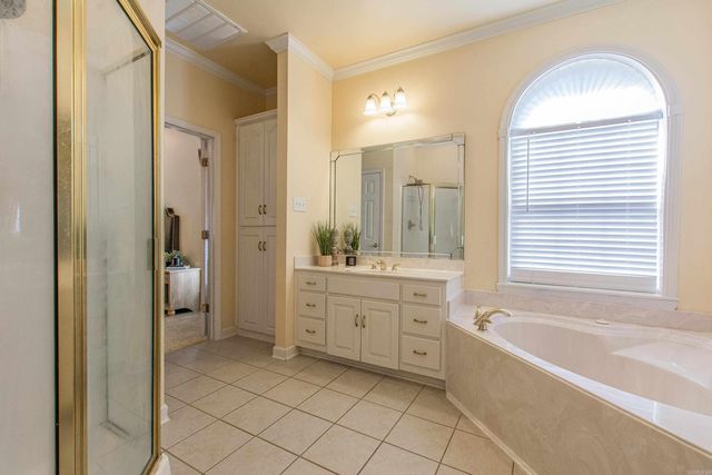 5316 Cypress Drive, Jacksonville, AR 72076