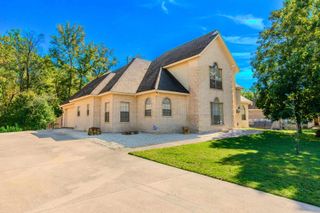 5316 Cypress Drive, Jacksonville, AR 72076