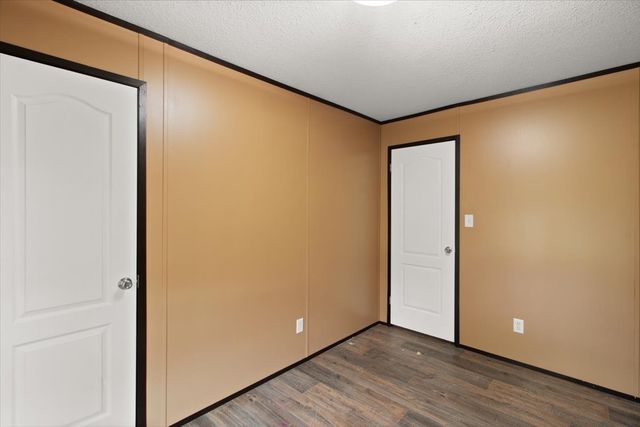 30 Galley Drive, Denison, TX 75021