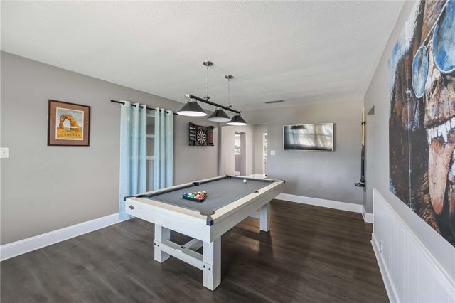 1824 RHOADES TERRACE, Sarasota, FL 34234