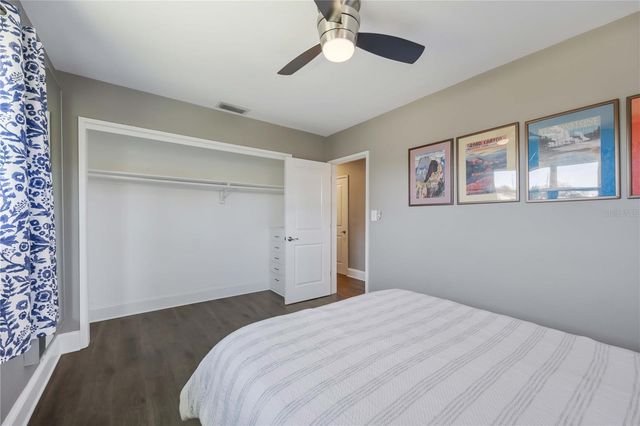 1824 RHOADES TERRACE, Sarasota, FL 34234