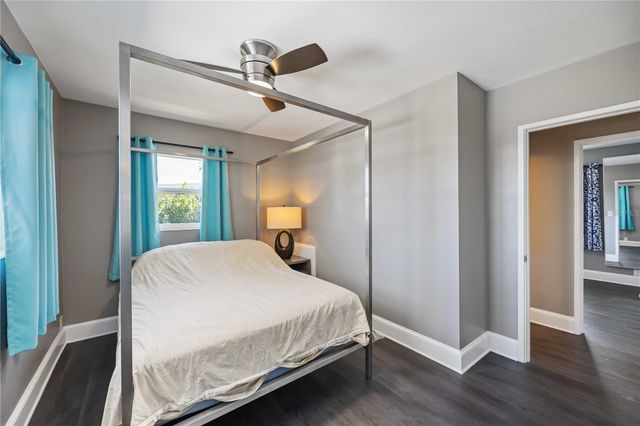 1824 RHOADES TERRACE, Sarasota, FL 34234