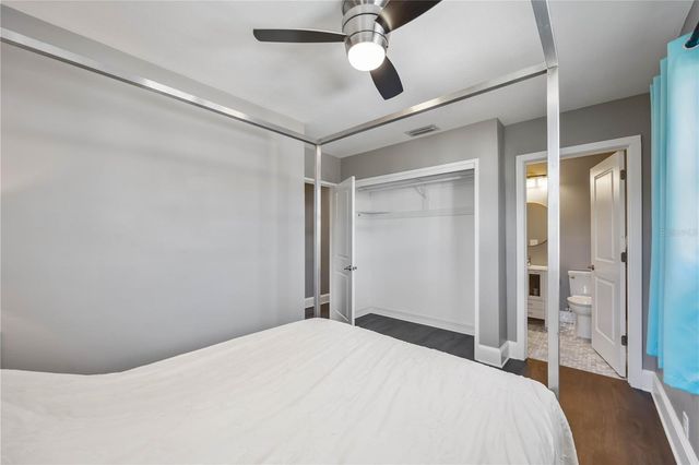 1824 RHOADES TERRACE, Sarasota, FL 34234