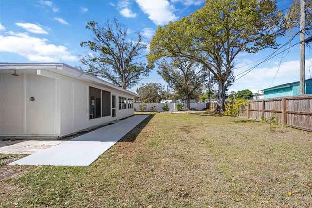 1824 RHOADES TERRACE, Sarasota, FL 34234