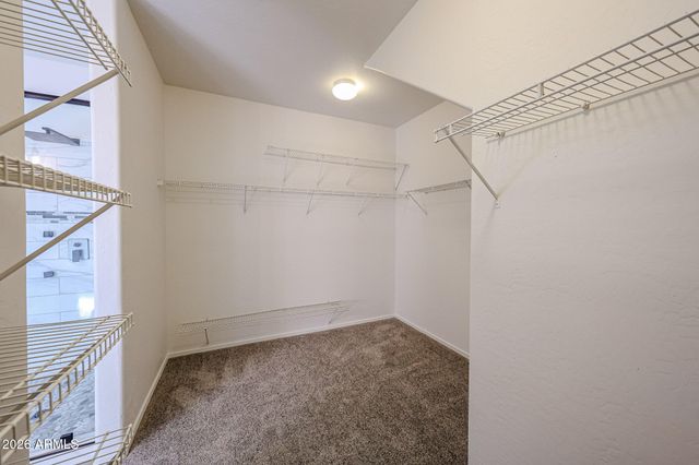 3227 W APOLLO Road, Phoenix, AZ 85041