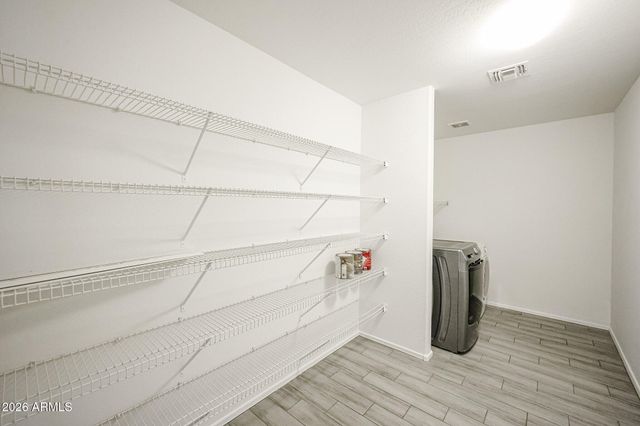 3227 W APOLLO Road, Phoenix, AZ 85041