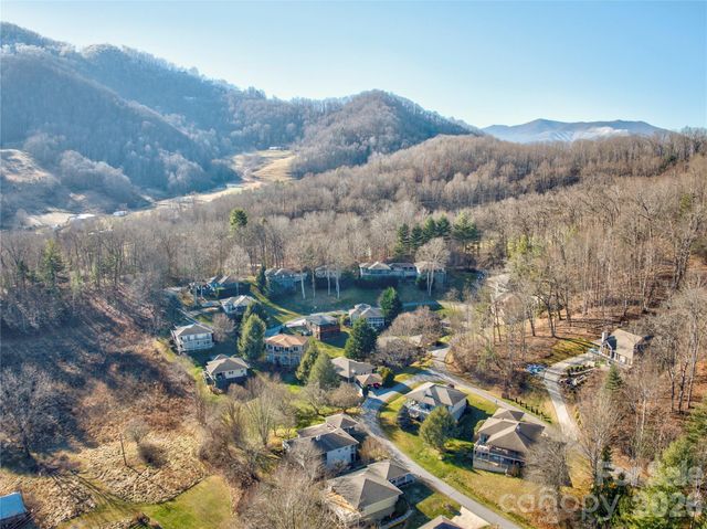 47 Winghaven Heights, Waynesville, NC 28786