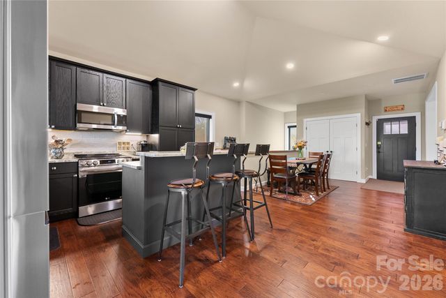 47 Winghaven Heights, Waynesville, NC 28786