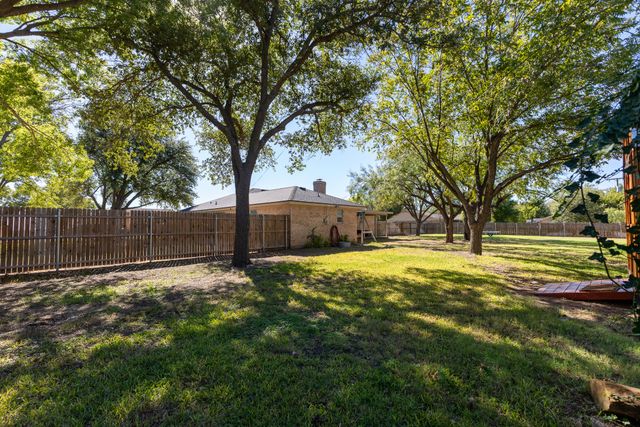 1300 Hillcrest Street, Coleman, TX 76834