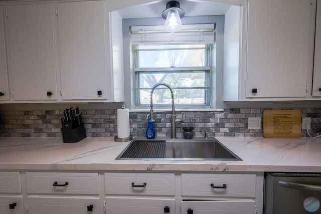 1300 Hillcrest Street, Coleman, TX 76834