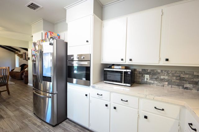 1300 Hillcrest Street, Coleman, TX 76834