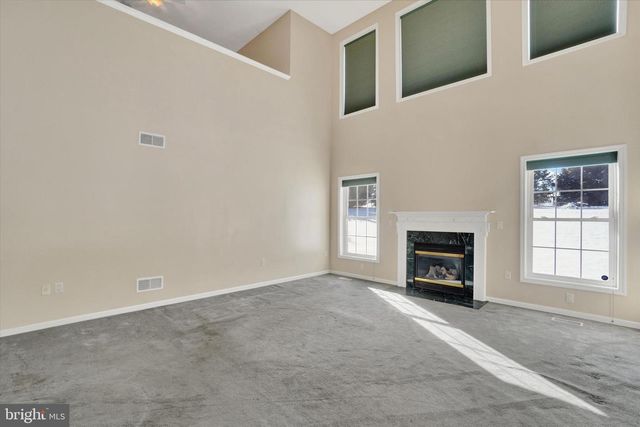 460 CHANNELL RD, New Park, PA 17352