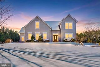 460 CHANNELL RD, New Park, PA 17352