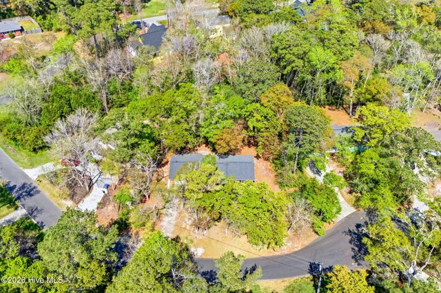 208 Yaupon Drive, Southport, NC 28461