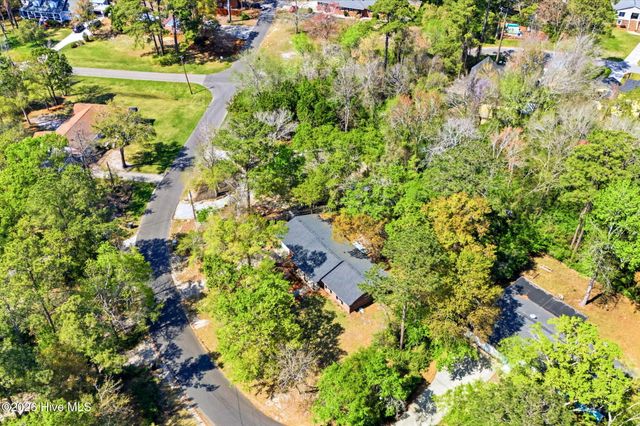 208 Yaupon Drive, Southport, NC 28461