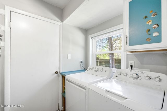 208 Yaupon Drive, Southport, NC 28461