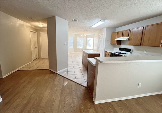 2217 Lookout Lane, Denton, TX 76207