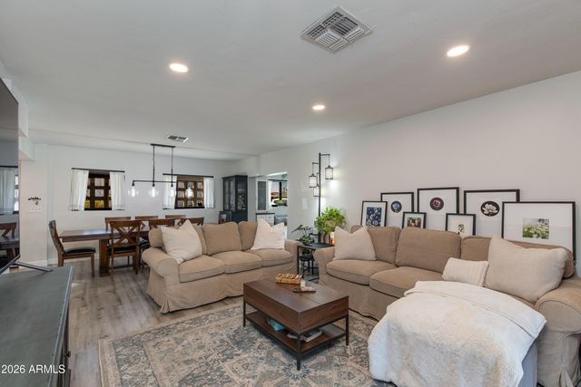4214 E PALM Lane, Phoenix, AZ 85008